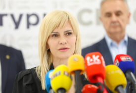 „Pitanje političke odgovornosti“ Miljanović Zubac o INCIDENTU na konjičkim trkama u Bileći