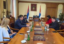(FOTO) Stevandić razgovarao sa Petrovim „Najavljujemo BOLJE VRIJEME, zajedničke sjednice i SASTANKE ustavnih sudova Srbije i Srpske"
