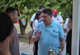 (VIDEO) Stevandić na druženju sa prijateljima „Ujedinjena Srpska svuda, u svakom gradu i naselju“