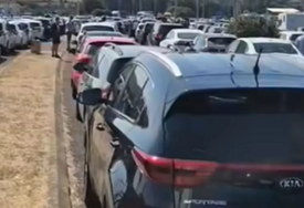 (VIDEO) PAKAO NA GRANICI Gužve prema Grčkoj paralisale saobraćaj, temperature prelaze 40 stepeni