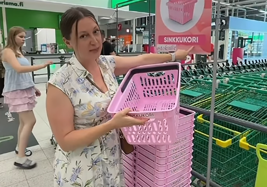roze korpa za samce