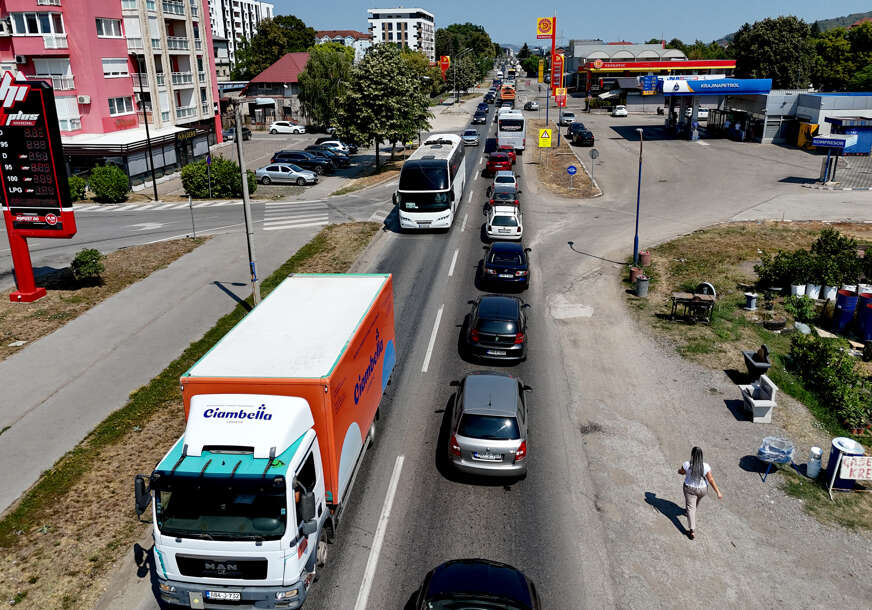 saobraćaj gužva , stara cesta 
