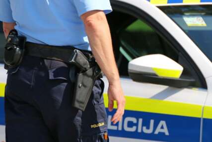 Tijela pronađena u automobilu: Muškarac i žena ubijeni iz vatrenog oružja kod Kranja