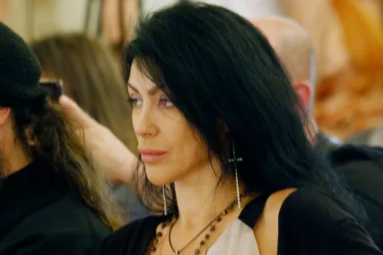 (FOTO) Ovo je kćerka Vesne Vukelić Vendi: Završila je TEŽAK FAKULTET u Beogradu, dobila je u braku sa poznatim fudbalerom
