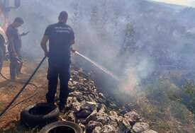 CIJELO TREBINJE U DIMU Borba sa požarom na Zupcima, očekuje se dolazak helikoptera MUP Srpske