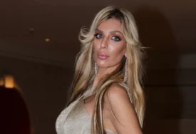 "Tu sam gdje treba da budem" Ava se oglasila NAKON POMIRENJA sa vjerenikom kog je optužila da joj je polomio jagodičnu kost