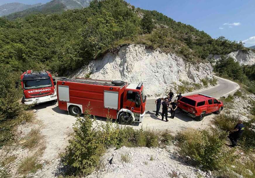 TEŠKA SITUACIJA Angažovan i drugi helikopter na gašenju požara na području Konjica