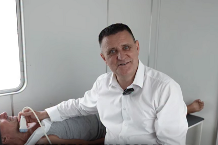 (VIDEO) „I subotom na terenu uz naš narod“ Vlado Đajić nastavio sa BESPLATNIM PREGLEDIMA građana