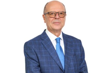 "Nije Dino mnogo naučio o diplomatiji" Igor Davidović oštro opleo po ministru Konakoviću