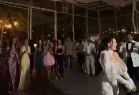 (VIDEO) Snimak sa svadbe nasmijao mreže: Bidermajer završio tamo gdje niko nije očekivao "Kad mlada ima malo jači zamah"