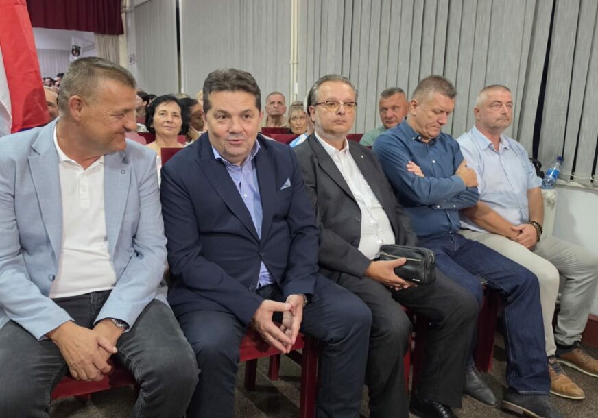 FOTO: UJEDINJENA SRPSKA