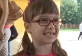 (VIDEO) "Gdje si legendo" Djevojčica Leontina iz Banjaluke prije 10 godina NASMIJALA REGION, pa sada ponovo oduševila javnost