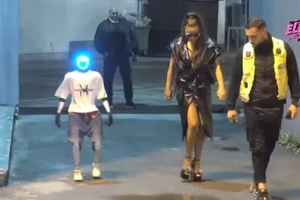 ANA NIKOLIĆ UŠLA U „ELITU 10“ I NAPRAVILA HAOS Pjevačica stigla sa robotom, a onda najavila veliki potez