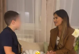 (FOTO) "SVE OSTALO SU SITNICE" Ana Radulović odvela sina na njegovu prvu veliku utakmicu