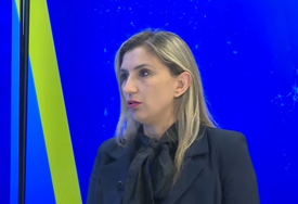 (FOTO) „Vjerujem u njegovu nevinost“ Političarka iz BiH stala uz supruga nakon optužbi za BLUDNE RADNJE