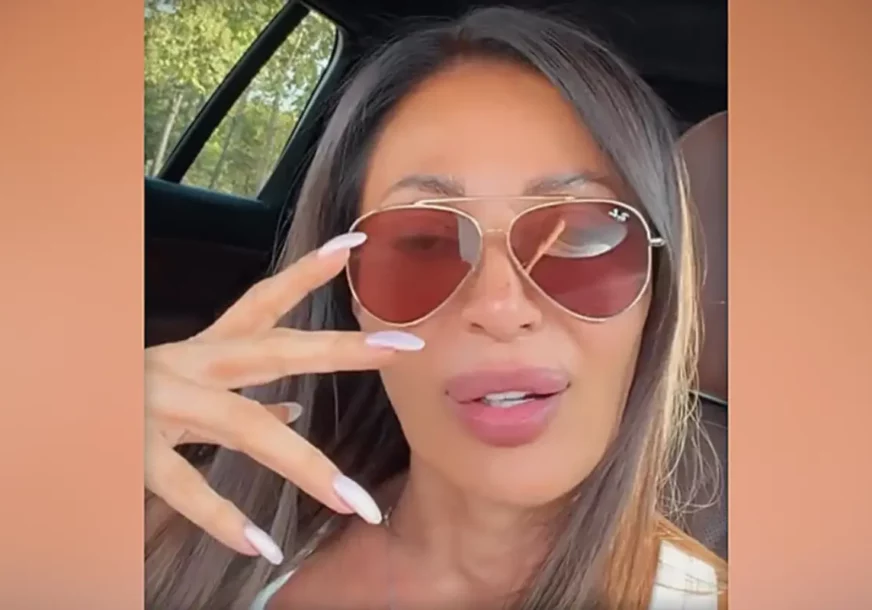 (VIDEO, FOTO) „KAD SE DVOJE RASTAJU“ Ceca pjevala o ljubavi i rastanku, javnost odmah počela da nagađa kome je poruka upućena