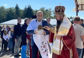 (FOTO) Banjac poslao poruku iz Međuvođa kod Kozarske Dubice "Ovaj hram je krvna veza našeg naroda i svjetionik naše budućnosti"