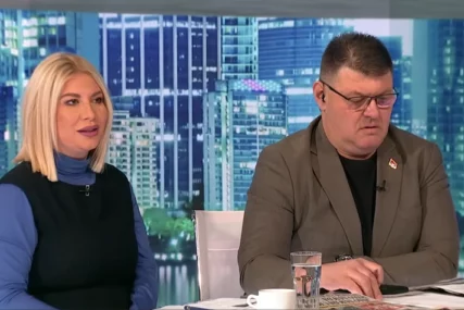 (FOTO)„NE ŽELIM VIŠE NIŠTA DA PRIČAM“Dea Đurđević otkrila šta je Sarapa uradio na njenoj svadbi