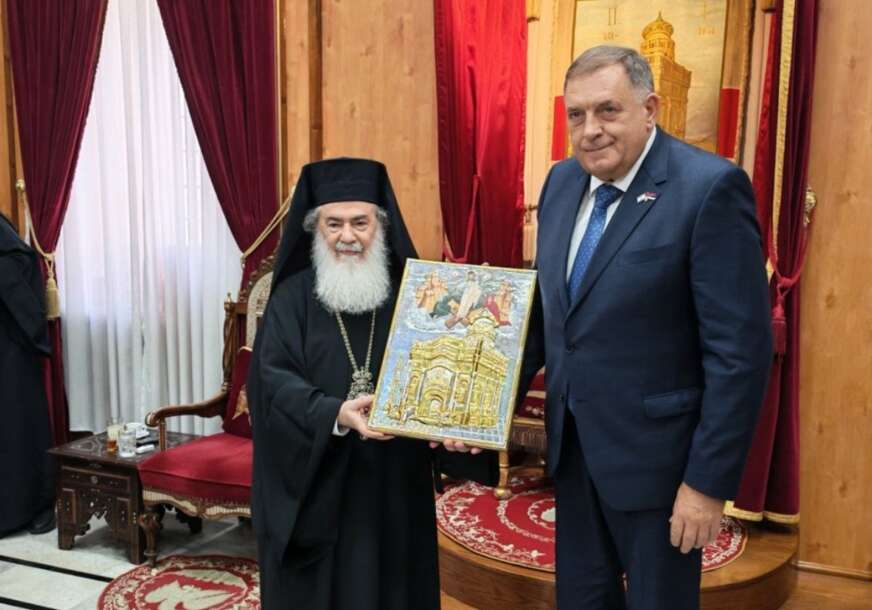 (VIDEO, FOTO) Patrijah mu poklonio ikonu Svetog groba: Dodik iz Jerusalima poručio da je svaka težnja ka uspostavljanju mira od velikog značaja