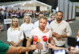 (FOTO) Velika obećanja Pokreta Sigurna Srpska: Siguran otkup, zaštita domaćih proizvođača i promjene u Vladi