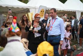(FOTO) Selak ambasador festivala posvećenog ljubimcima: Humanost prema životinjama pokazuje KAKVI SMO LJUDI