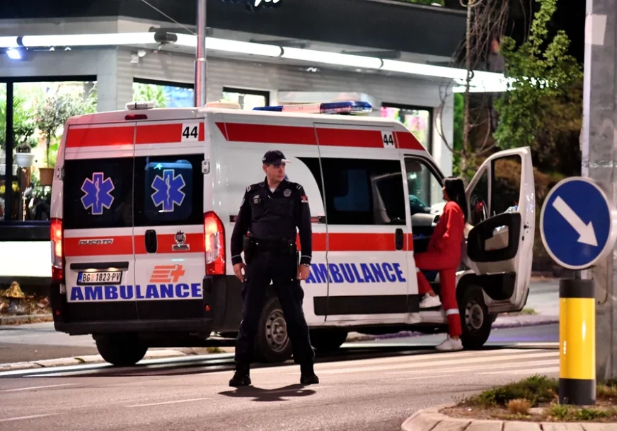 Mladići (24) izbodeni u grudi, evo u kakvom su stanju: Detalji horora u poznatom ugostiteljskom objektu