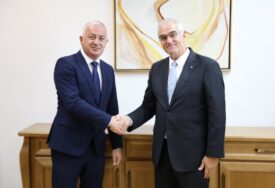 (FOTO) "Pošteni izbori temelj svake demokratije" Borenović održao sastanak sa šefom Misije OEBS u BiH