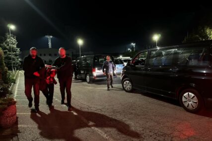 (FOTO) Dvije osobe uhapšene u akciji "Bure": Više od TONE SINTETIČKE DROGE zaplijenjeno kod Ilijaša, ovu su detalji