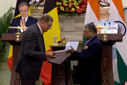 (VIDEO) DIPLOMATSKI PEH Poklon od najbolje belgijske čokolade raspao se na putu za Indiju