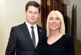 Rodila mu kćerku, pa sve puklo: Jovana Jeremić je prije Tigra i Dragana LUDO VOLJELA Voju
