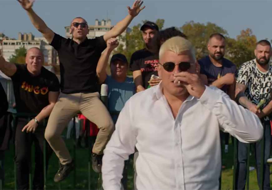 scena iz filma Kengur se vraća kući