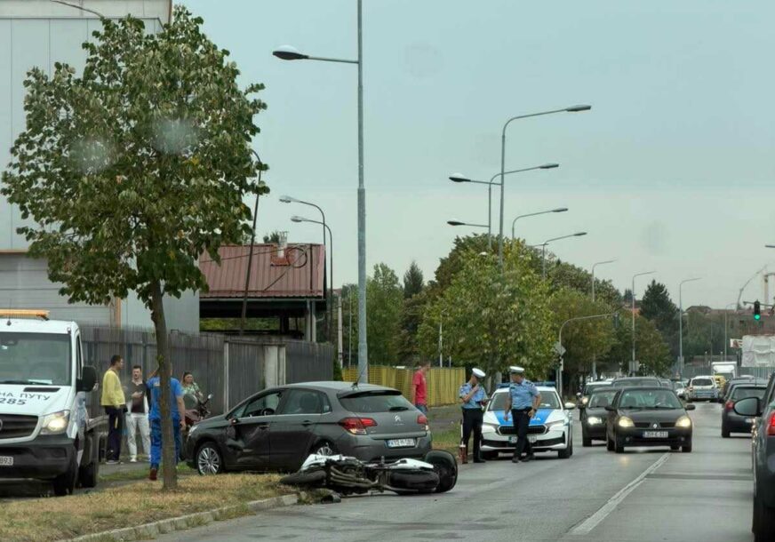 Nesreća u Banjaluci: Motociklista sa povredama prebačen u UKC RS