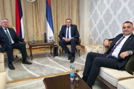 (FOTO) Dodik i Minić razgovarali sa Kalabuhovom „Prijateljstvo sa Rusijom nije stvar dnevne politike, to je strateško opredjeljenje Srpske“