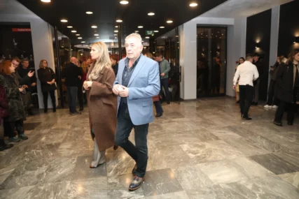 Mima Karadžić samo jednom rekao „da“: Glumac pobjegao od braka sa 35 godina mlađom