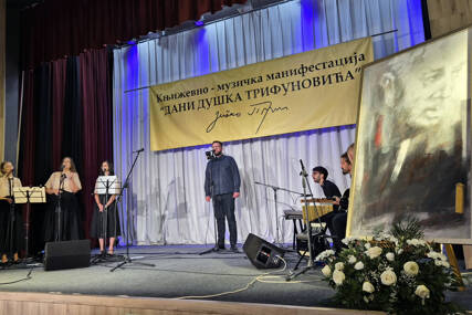 "KADA SE SVIRA BOGU, MAJCI I RODNOM KRAJU" Sastav "Katera" u Palama proslavio 10 godina postojanja i najavio novi album