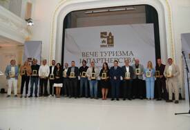 (FOTO) Turistička organizacija Banjaluka obilježila 23 godine: U sred kampanje se sjetili da proslave rođendan