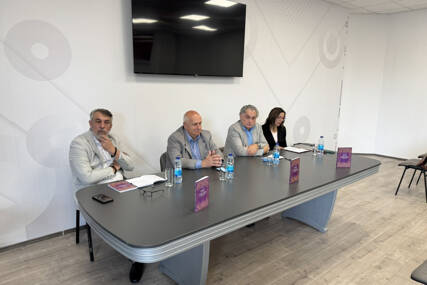 (FOTO) Kako je Karađorđe pisao Napoleonu: U Banjaluci predstavljena knjiga o TAJNOJ DIPLOMATIJI Srbije, u planu i ekranizacija