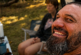(FOTO) SVE SU PRODALI I PRESELILI SE U KAMPER Nikola i Zorana već 100 dana provode u SLOBODI i uživaju u prirodi BEZ RAČUNA