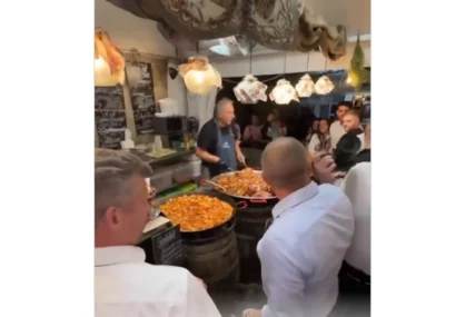 (VIDEO) INCIDENT NA FESTIVALU U MAĐARSKOJ Peter Mađar poliven vinom, napadaču oštro odgovorio, pa pomenuo Orbana