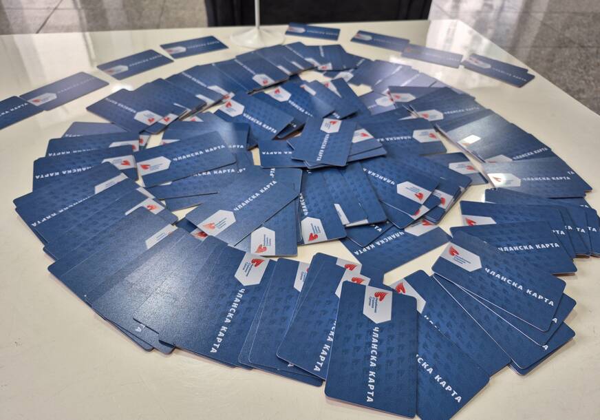 (FOTO) "Naša vrata su otvorena svakog dana" U RSS za mjesec dana 300 NOVIH ČLANOVA, kartice mogu da preuzmu u centrali