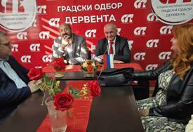Petar Đokić u Derventi: Socijalisti su uvijek uz narod