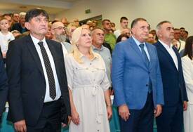 (FOTO) Emotivna poruka Save Minića iz Novog Grada "Ovdje je narod branio svoj grad i Republiku Srpsku"