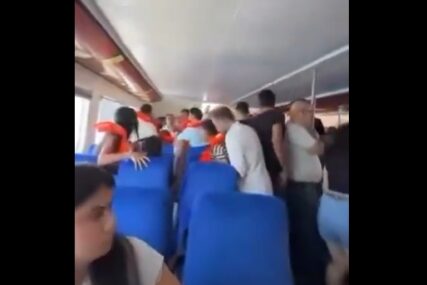  (VIDEO) "Kćerka mi je iskliznula iz ruke" Kapetan među prvima pobjegao sa broda, prestravljeni putnici ga molili da vrati brod u luku