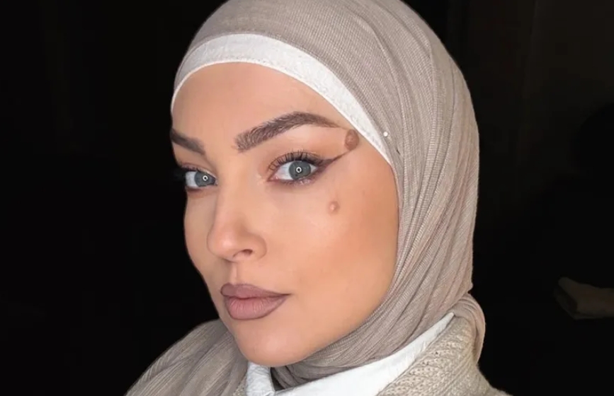 (FOTO) ANA SA 20 GODINA PROMIJENILA VJERU Odrasla kao pravoslavka, a onda prihvatila islam „Roditelji su mislili da me gube“
