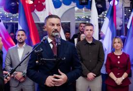 (FOTO) „Vihori“ i „Despoti“ idu za Srbiju: Ristić potvrdio da ga je ZVAO VUČIĆ, poručio da se ne živi od praznih riječi
