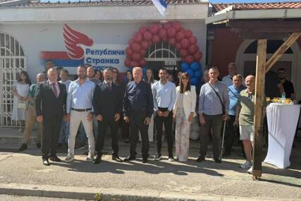 (FOTO) "Samo nas budućnost interesuje: Ristić poručio da Trebinje treba učiniti najvećim turističkim centrom u regionu