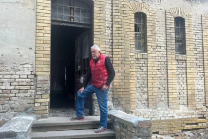 "DAJE MI 50 EVRA SVAKI DAN" Bivši bubnjar YU grupe ostao bez ičega, onda je upoznao ženu koja mu je spasila život