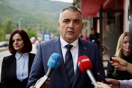(FOTO) "Cijela Srpska će biti moja kancelarija" Minić u Novom Goraždu poručio da SNSD misli na svaku lokalnu zajednicu