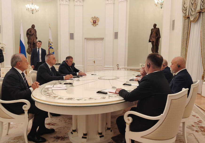Milorad Dodik, Savo Minić