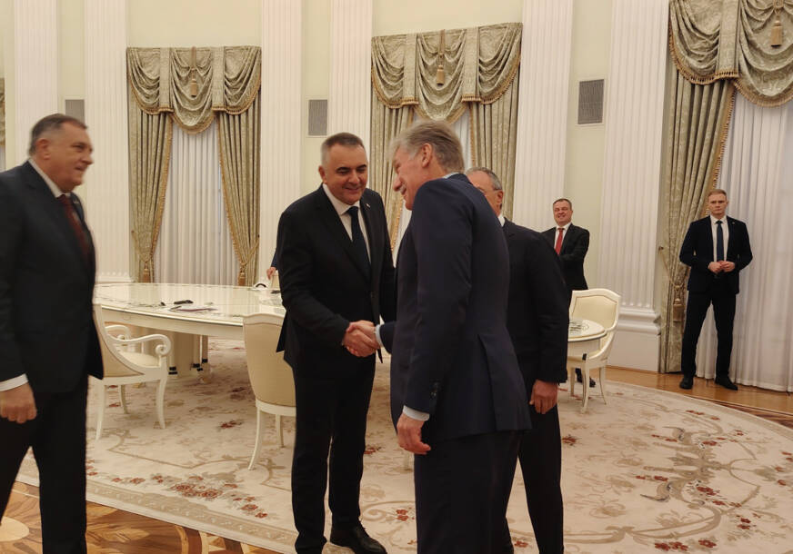 Milorad Dodik, Savo Minić